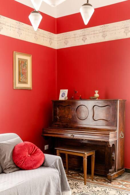 Casa Jole, Appartamento In Centro Bari Luaran gambar